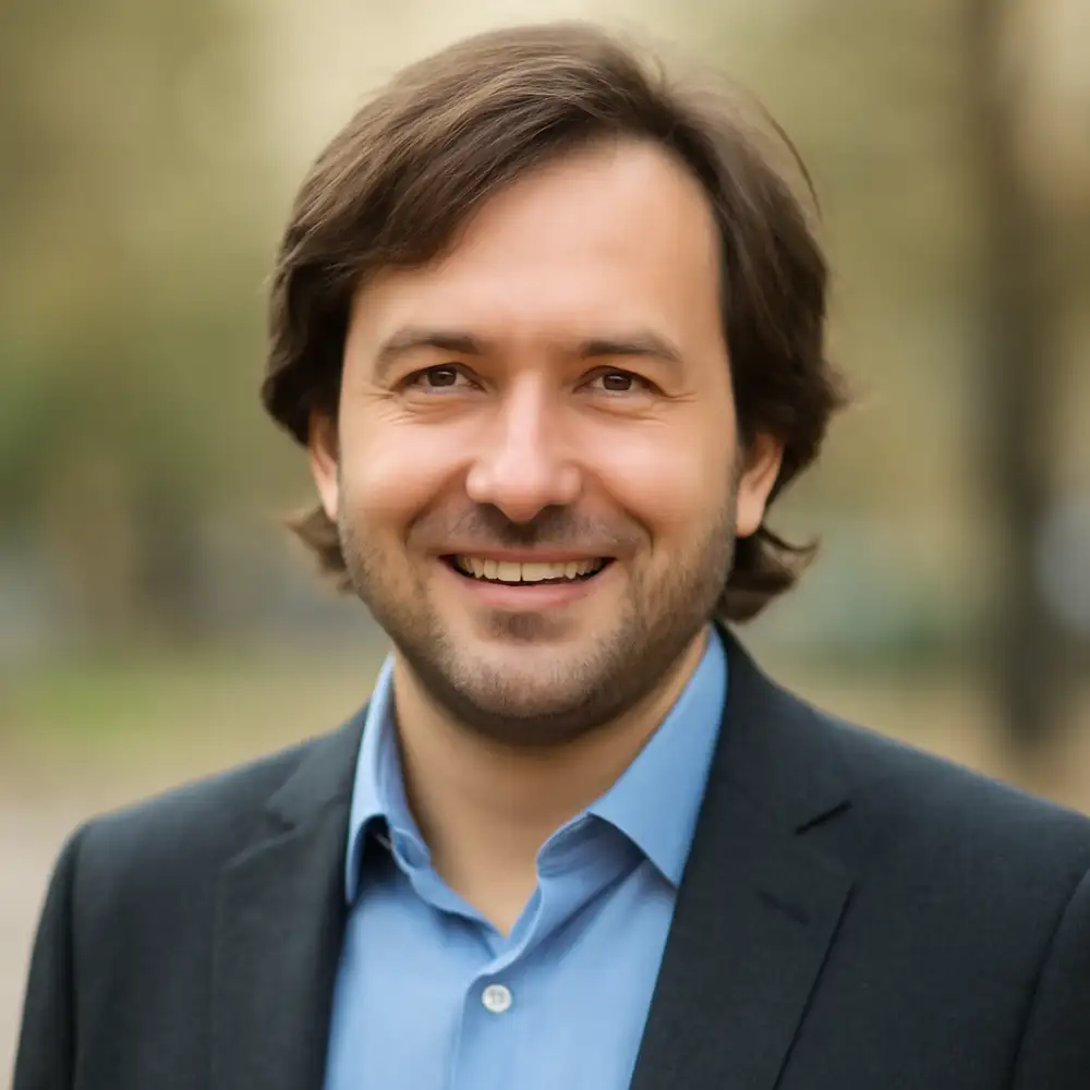 Hlavní redaktor časopisu iGalerie: Vratislav Tomanec
